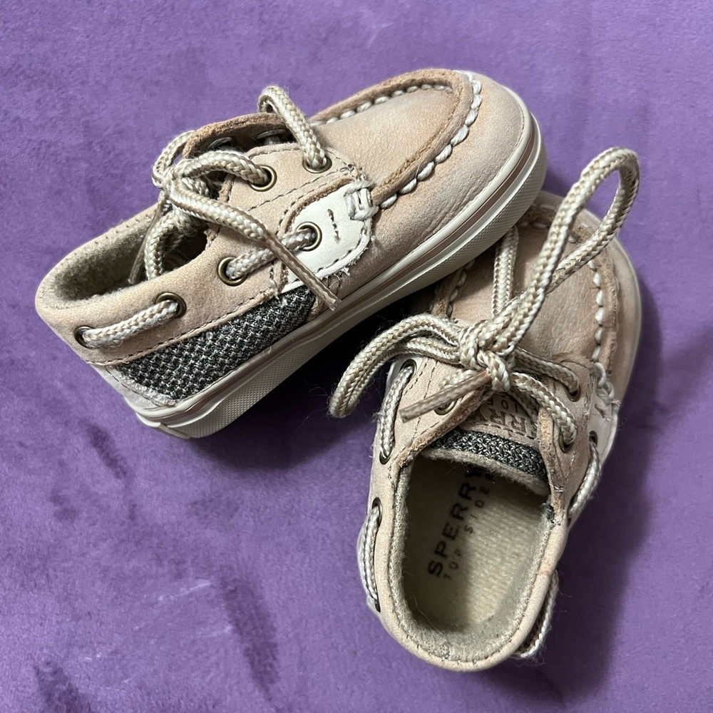 Baby Sperry’s size 1